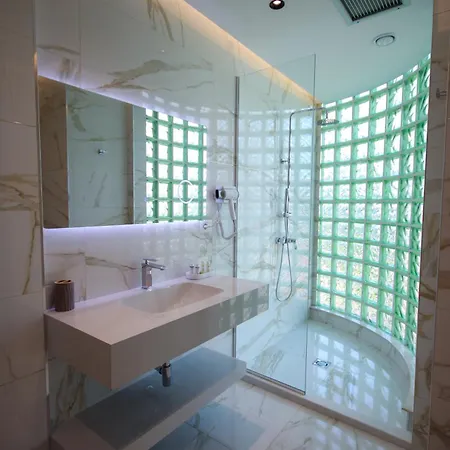 Fra 公寓 地拉那